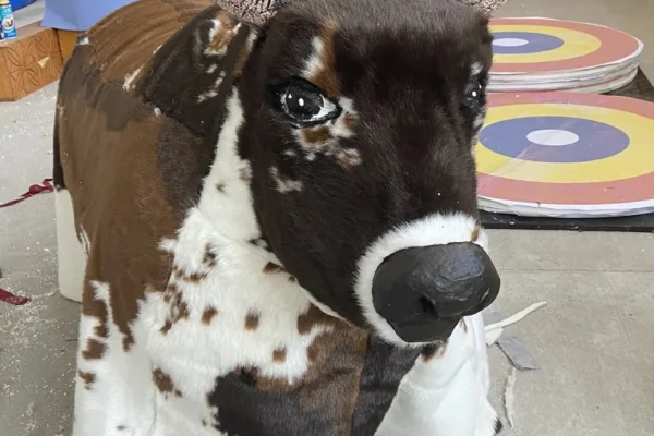butaforie animale vaca 01