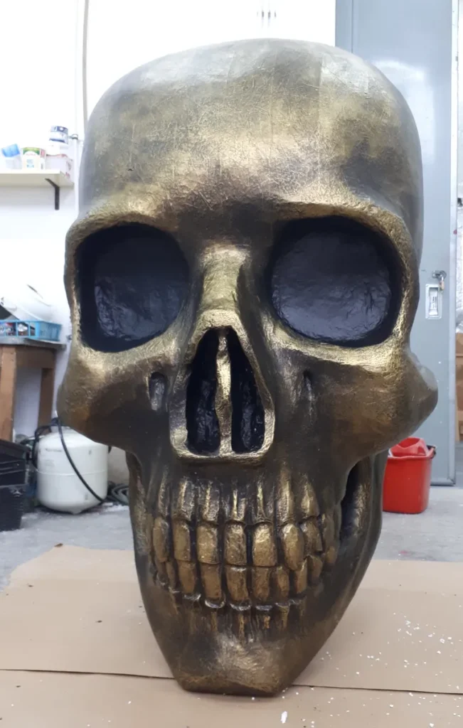 butaforie craniu om 03 butaforie craniu om 03