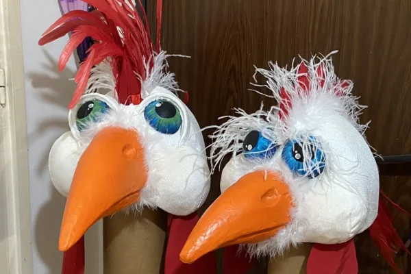 masca teatru folkmanis chicken puppet